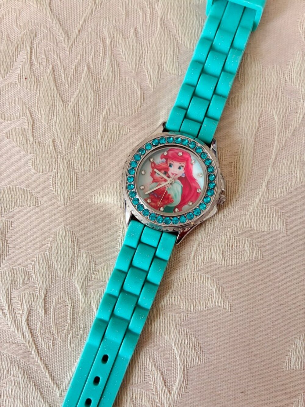 Disney Princess Ariel Blue WristWatch sparkly Band Stone Girls needs new battery
